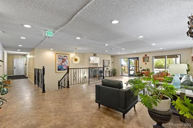 7877 E Mississippi Avenue #402 Denver, CO 80247