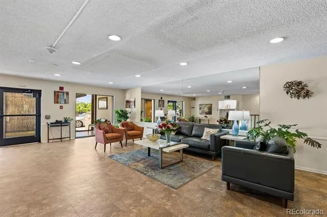 7877 E Mississippi Avenue #402 Denver, CO 80247