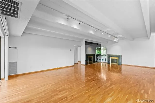7877 E Mississippi Avenue #402 Denver, CO 80247