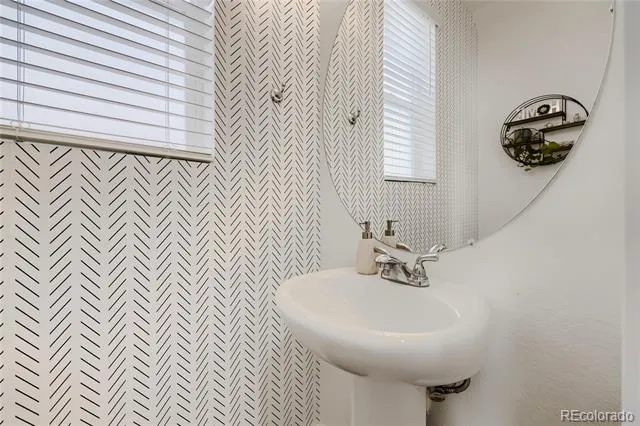 18288 E 49th Place Denver, CO 80249