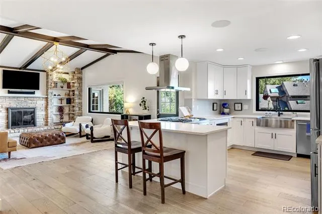 6691 W 10th Place Denver, CO 80214