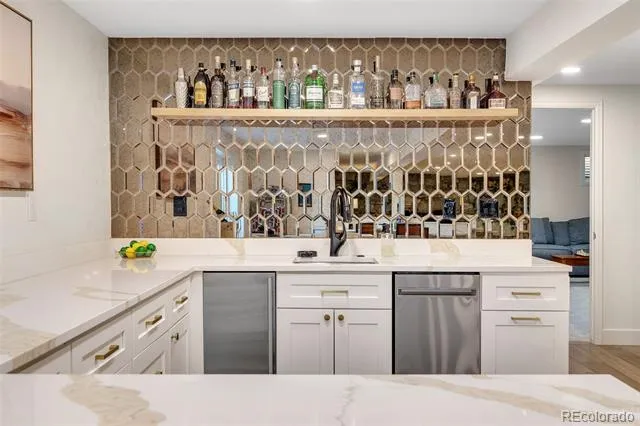6691 W 10th Place Denver, CO 80214