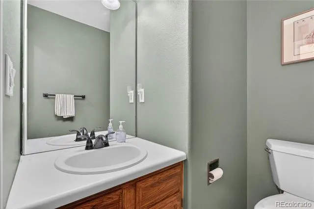 5433 S Fundy Court Centennial, CO 80015