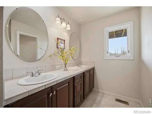 622 Boulder Circle Fort Collins, CO 80524