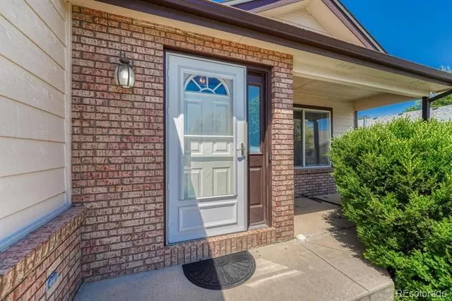 1112 Country Acres Court Johnstown, CO 80534
