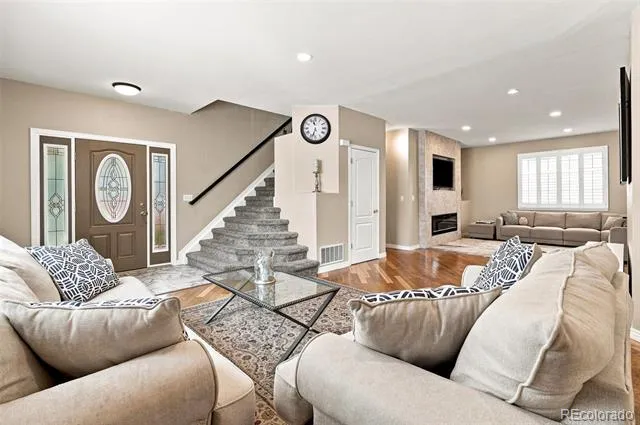 9836 Florence Place Highlands Ranch, CO 80126