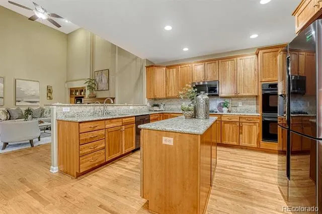 6942 Esperanza Drive Castle Pines, CO 80108