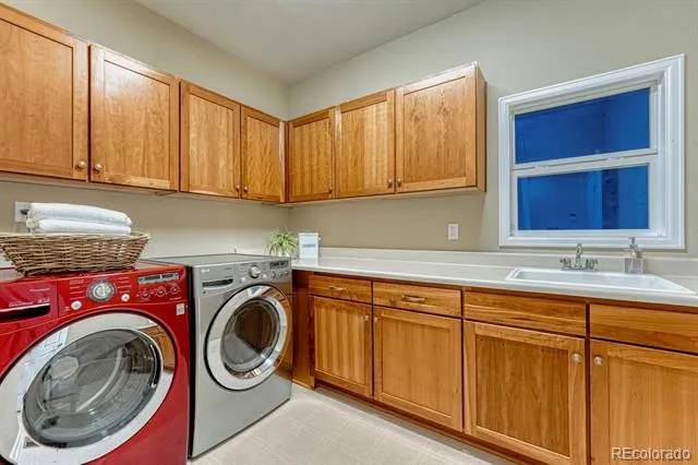 6942 Esperanza Drive Castle Pines, CO 80108