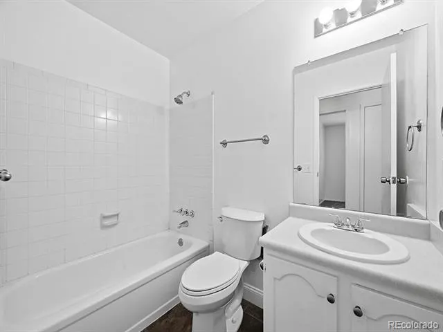 4538 S Nucla Street Aurora, CO 80015