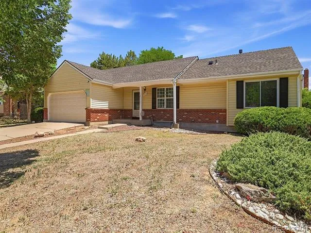 4538 S Nucla Street Aurora, CO 80015