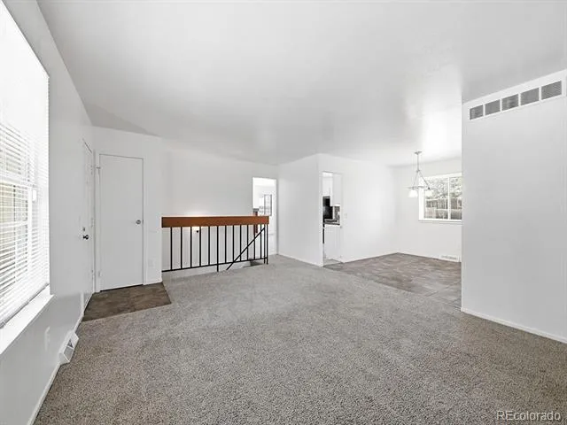 4538 S Nucla Street Aurora, CO 80015