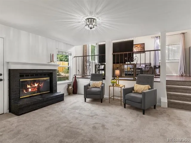 15090 Bolling Drive Denver, CO 80239
