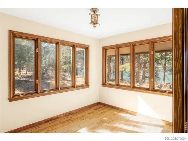 2939 S Lakeridge Trail Boulder, CO 80302