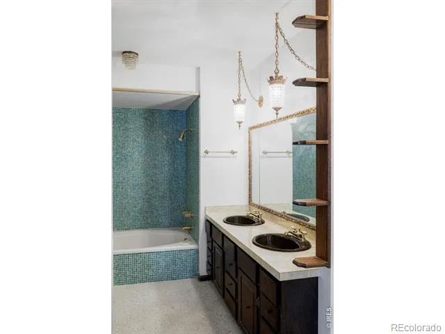 2939 S Lakeridge Trail Boulder, CO 80302