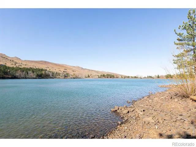 2939 S Lakeridge Trail Boulder, CO 80302