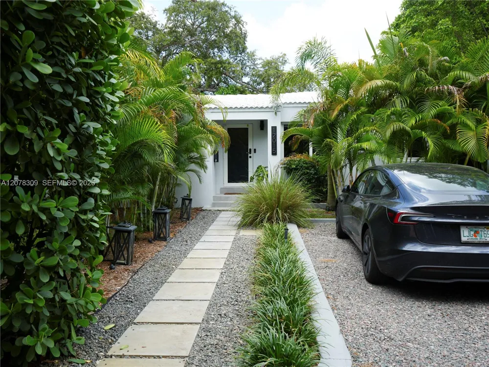12015 NE 10 Ave Biscayne Park, FL 33161