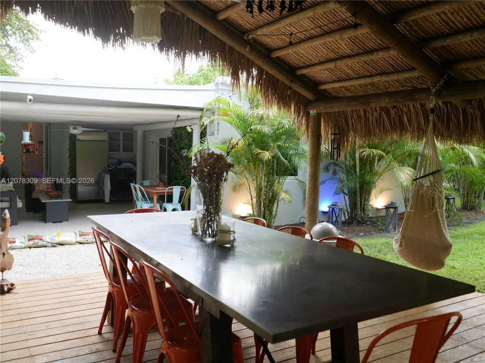 12015 NE 10 Ave Biscayne Park, FL 33161