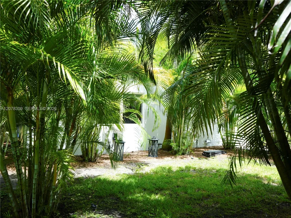 12015 NE 10 Ave Biscayne Park, FL 33161