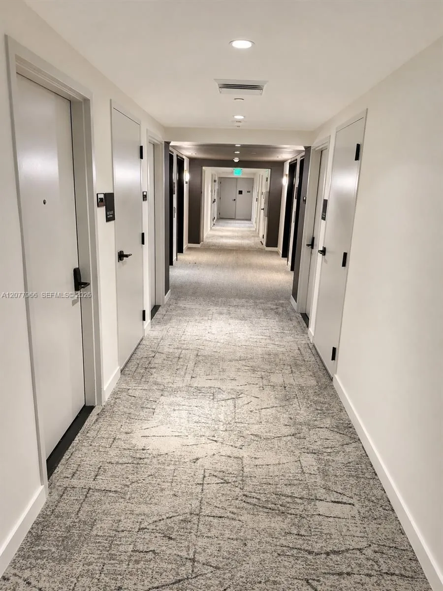225 Miami Ave #2810 Miami, FL 33128