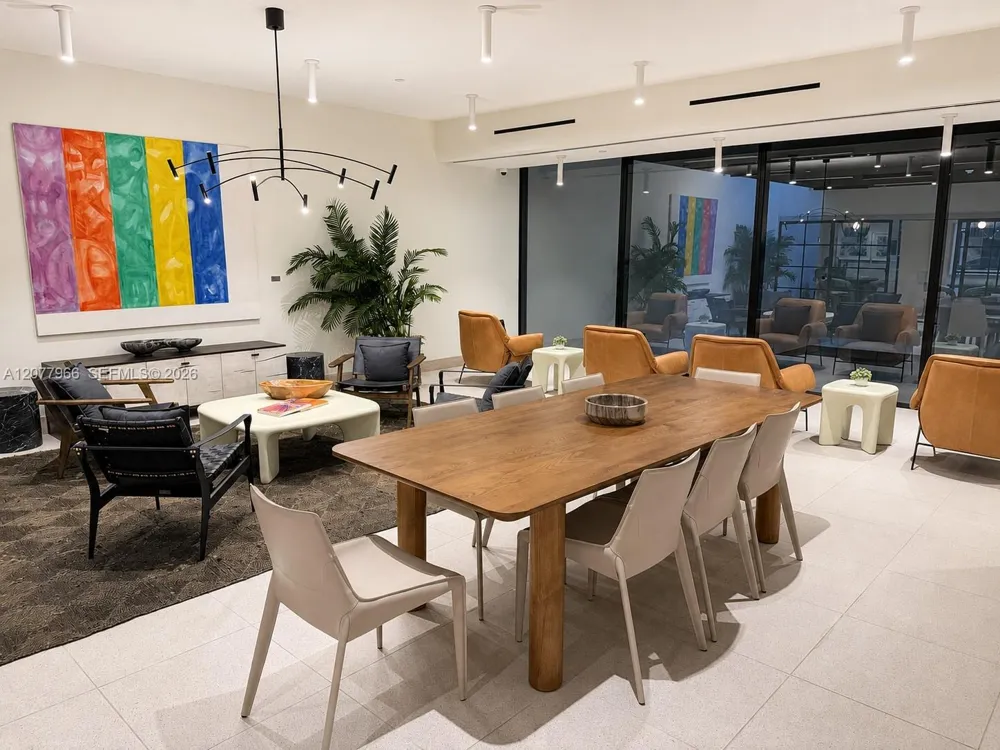 225 Miami Ave #2810 Miami, FL 33128
