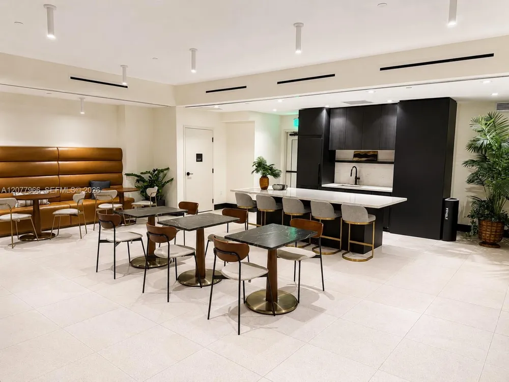 225 Miami Ave #2810 Miami, FL 33128
