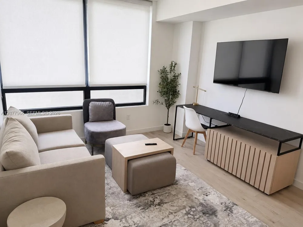 225 Miami Ave #2810 Miami, FL 33128