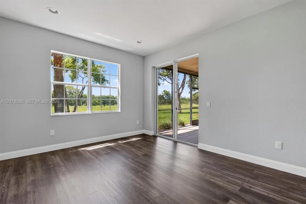 8351 NW 128th Ln #22-B Parkland, FL 33076