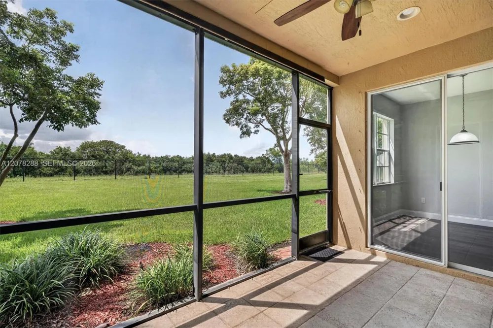 8351 NW 128th Ln #22-B Parkland, FL 33076