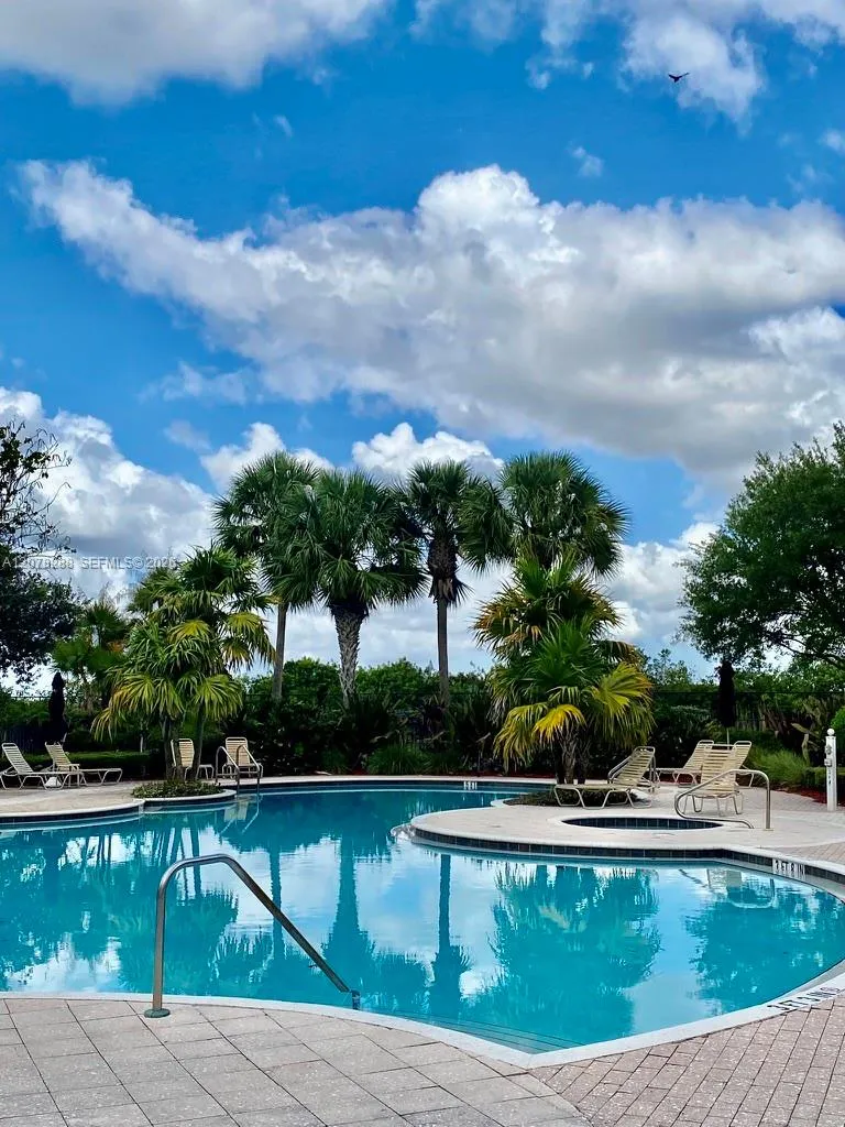8351 NW 128th Ln #22-B Parkland, FL 33076