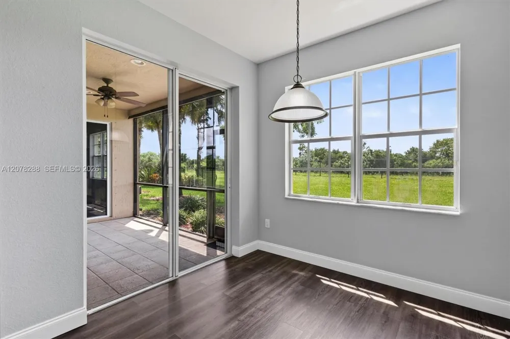 8351 NW 128th Ln #22-B Parkland, FL 33076