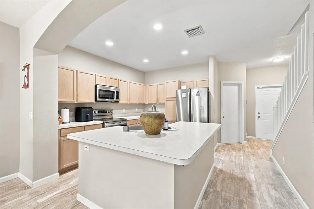 9989 PORTA LEONA LANE Boynton Beach, FL 33472
