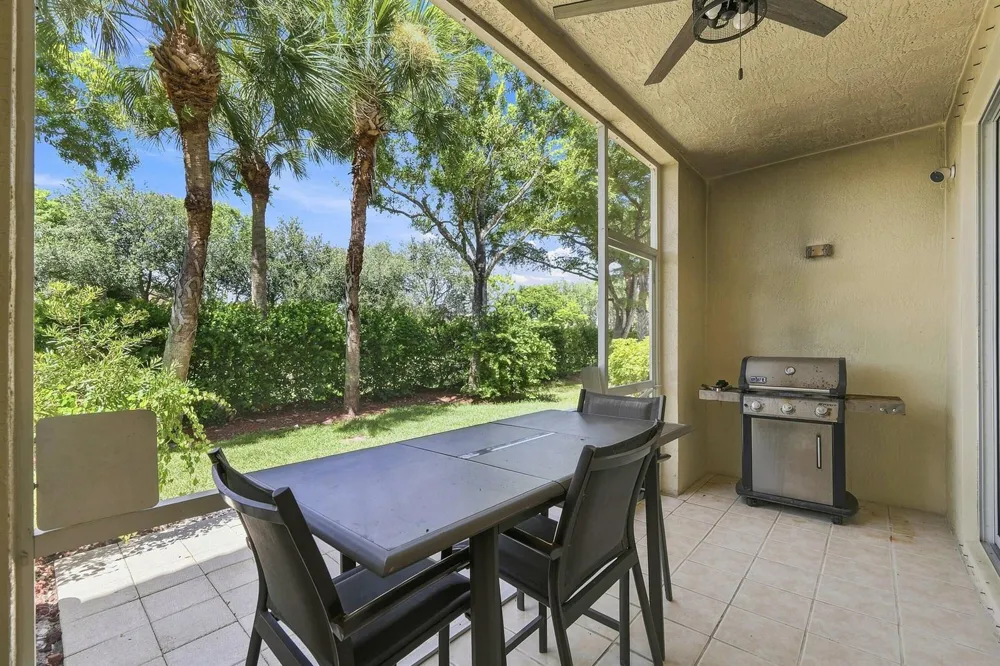 9989 PORTA LEONA LANE Boynton Beach, FL 33472