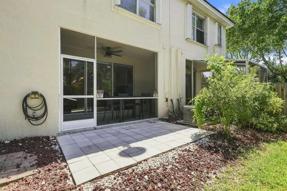 9989 PORTA LEONA LANE Boynton Beach, FL 33472