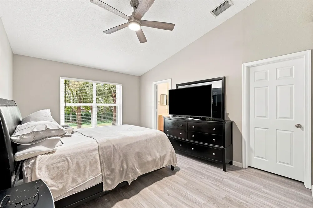 9989 PORTA LEONA LANE Boynton Beach, FL 33472