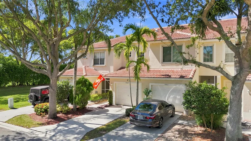 9989 PORTA LEONA LANE Boynton Beach, FL 33472