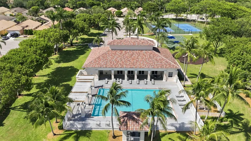 9989 PORTA LEONA LANE Boynton Beach, FL 33472