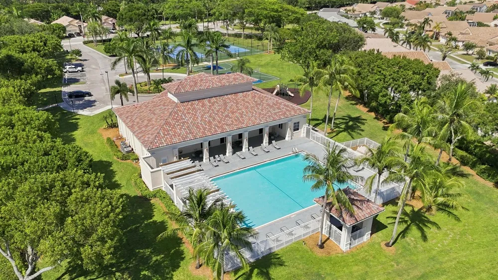 9989 PORTA LEONA LANE Boynton Beach, FL 33472