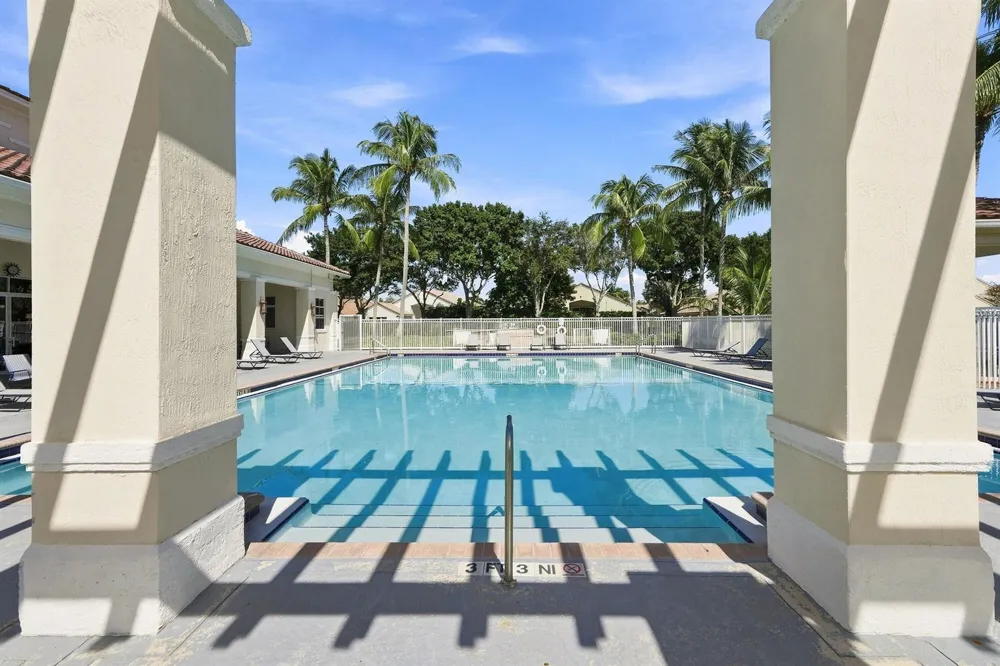 9989 PORTA LEONA LANE Boynton Beach, FL 33472