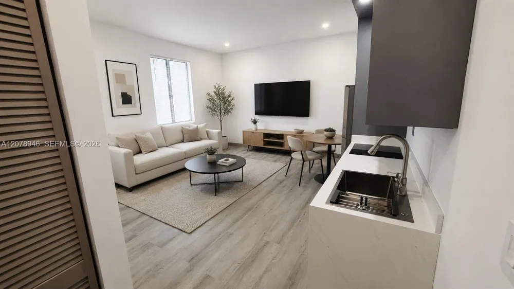 768 NW 2nd St #3 Miami, FL 33128