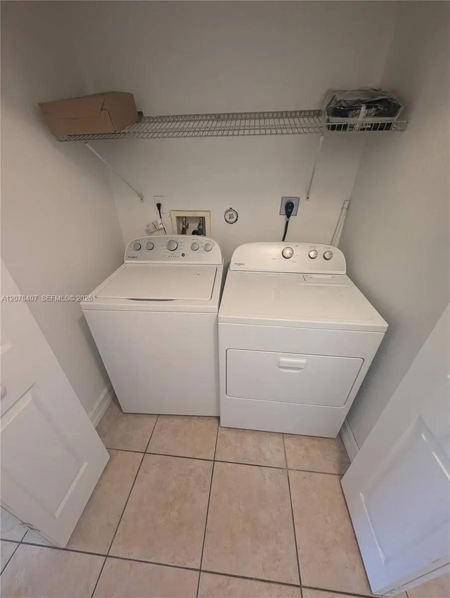 225 NW 53rd St #R Miami, FL 33127