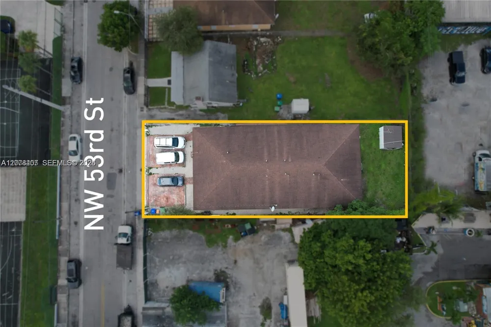 225 NW 53rd St #R Miami, FL 33127