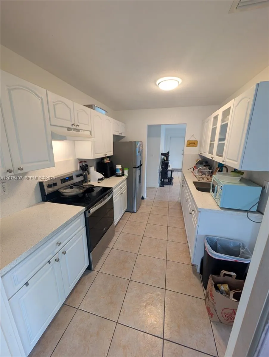 225 NW 53rd St #R Miami, FL 33127