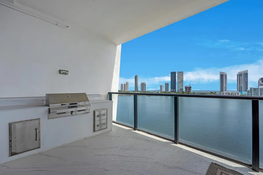 5000 ISLAND ESTATES DRIVE #805 Aventura, FL 33160
