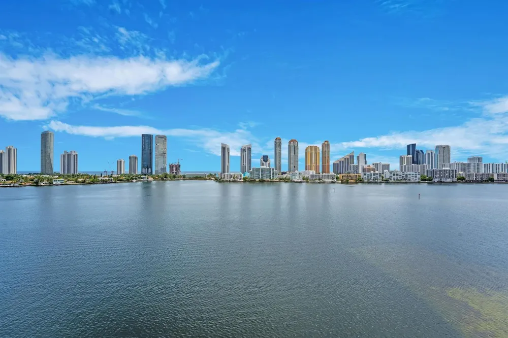 5000 ISLAND ESTATES DRIVE #805 Aventura, FL 33160