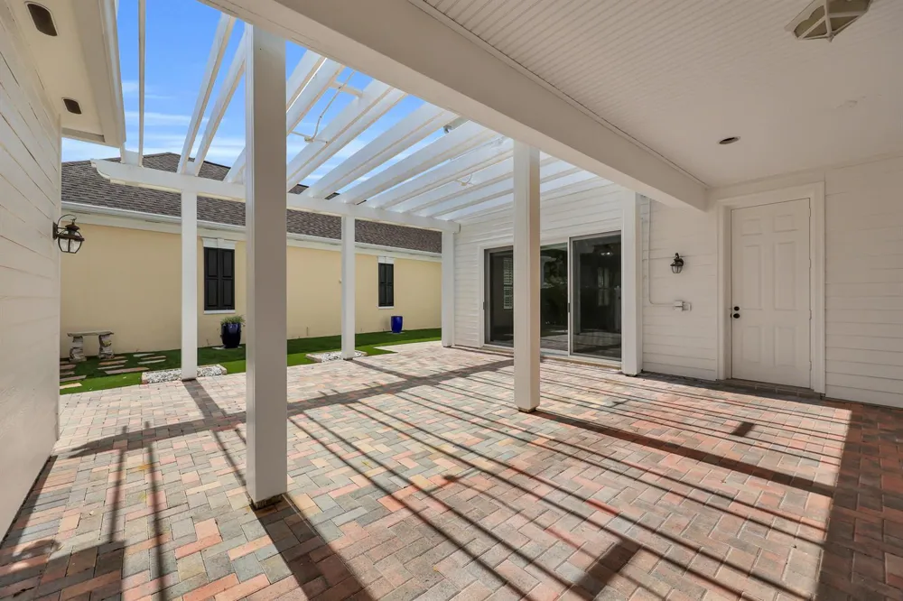 325 Sweet Bay Circle Jupiter, FL 33458