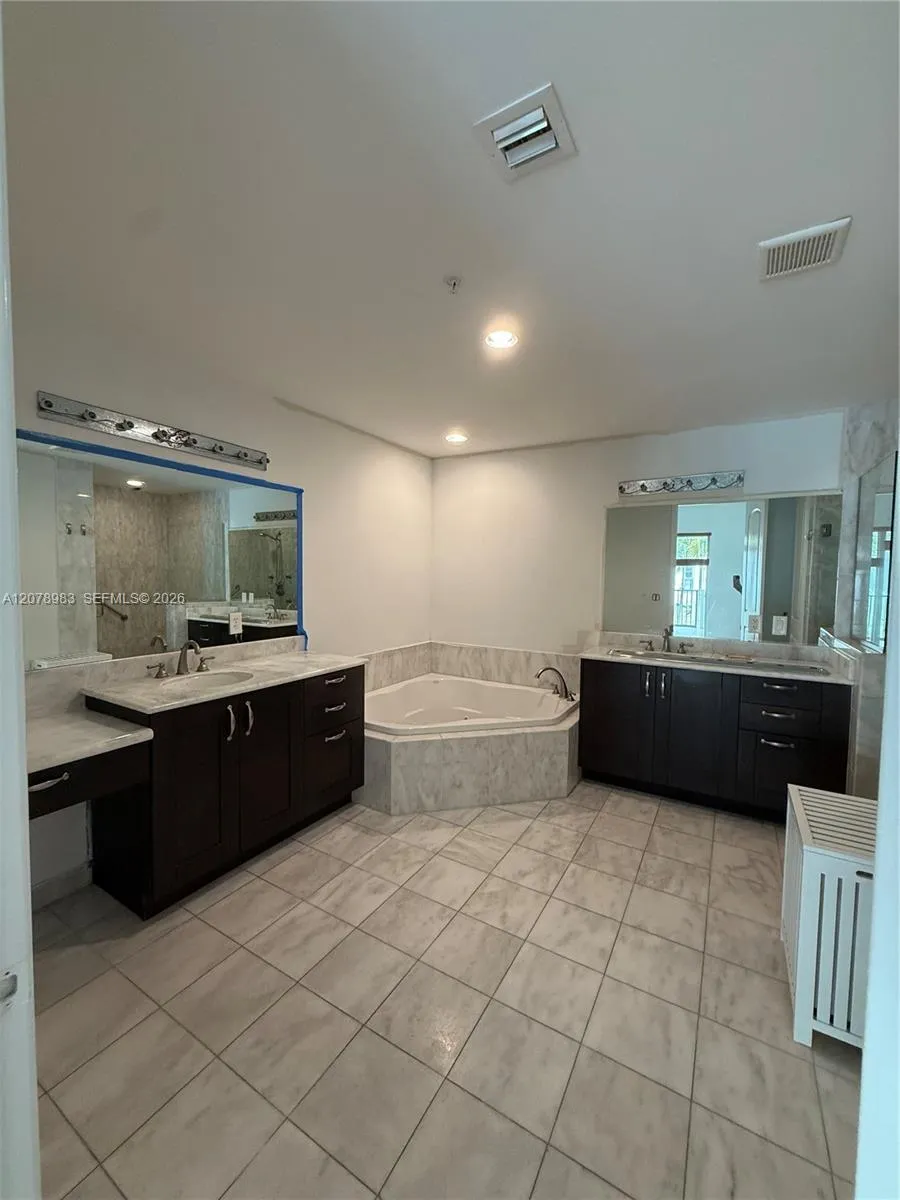 Address Not Shown Coral Gables, FL 33134