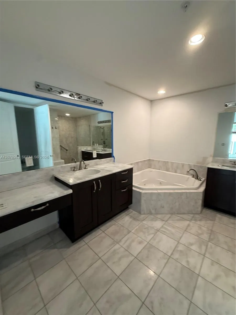 Address Not Shown Coral Gables, FL 33134