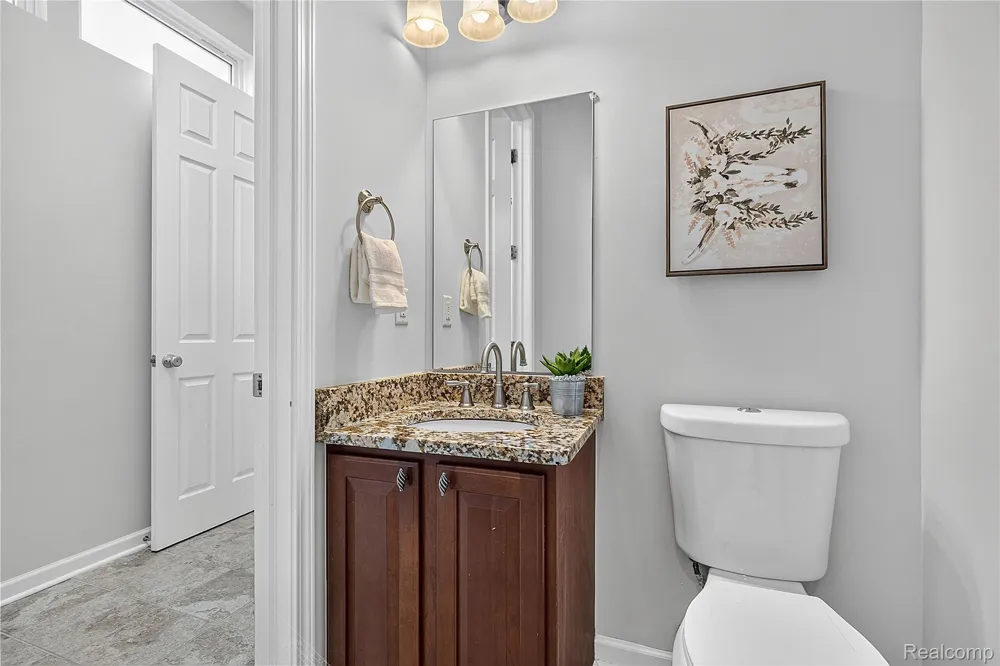 1535 Fountain View Lane Oxford Charter Township, MI 48371