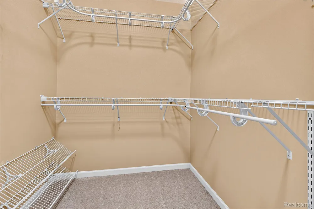 1535 Fountain View Lane Oxford Charter Township, MI 48371