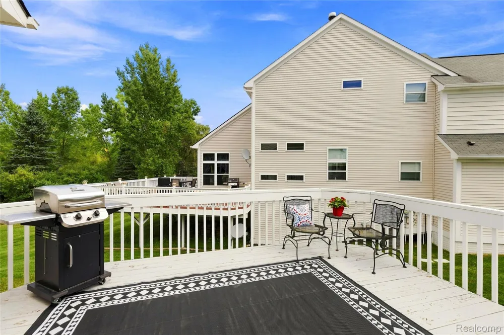 1535 Fountain View Lane Oxford Charter Township, MI 48371